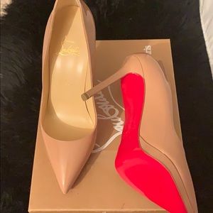 *SOLD* Christian Louboutin Pigalle Plato 120